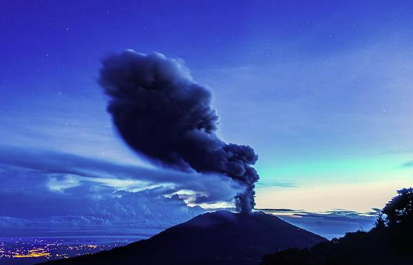 图里亚尔瓦火山国家公园